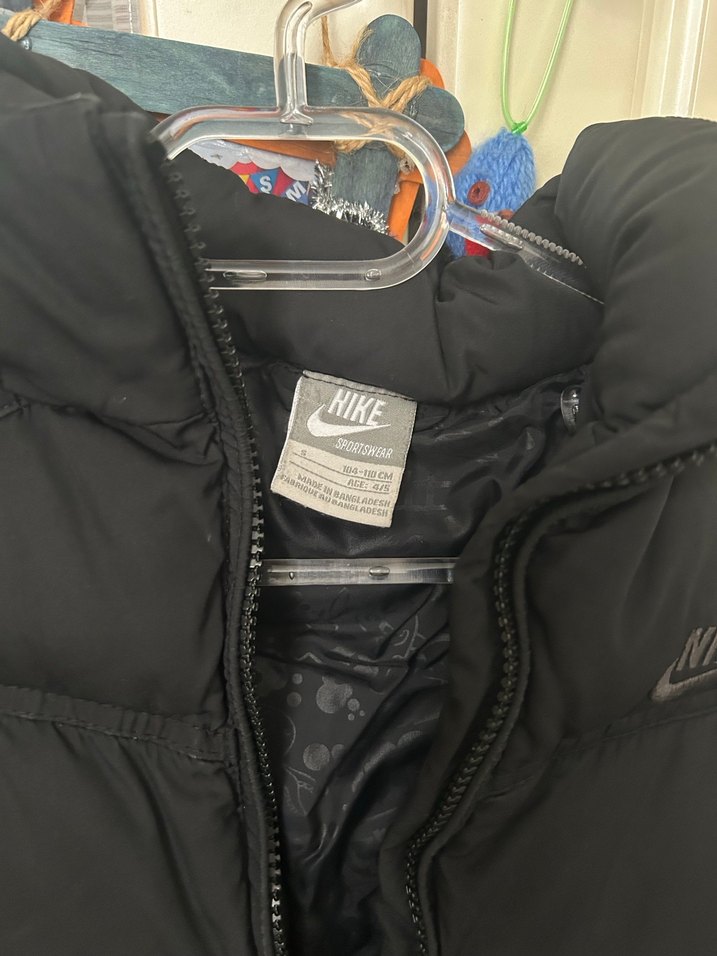 Nike Siyah Erkek Çocuk Mont - Görsel 2