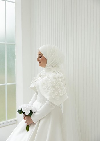 Uzun A Kesim Beyaz Tesettür Gelinlik - Görsel 4