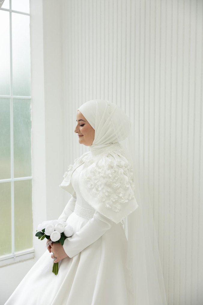 Uzun A Kesim Beyaz Tesettür Gelinlik - Görsel 4