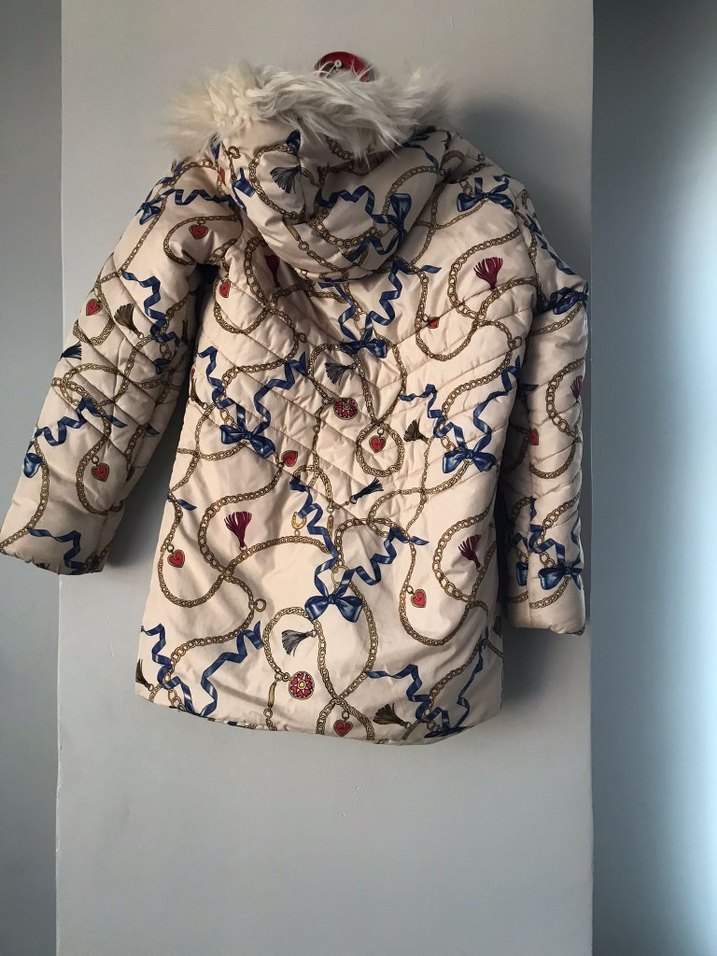 Kız Çocuk Nakışlı Beyaz Kürklü Mont - Görsel 2