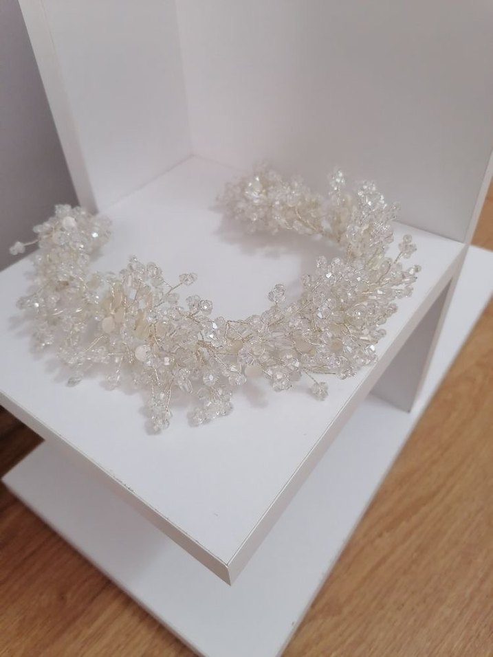 Boncuk İşlemeli Beyaz Örgü Saç Aksesuarı - Görsel 3