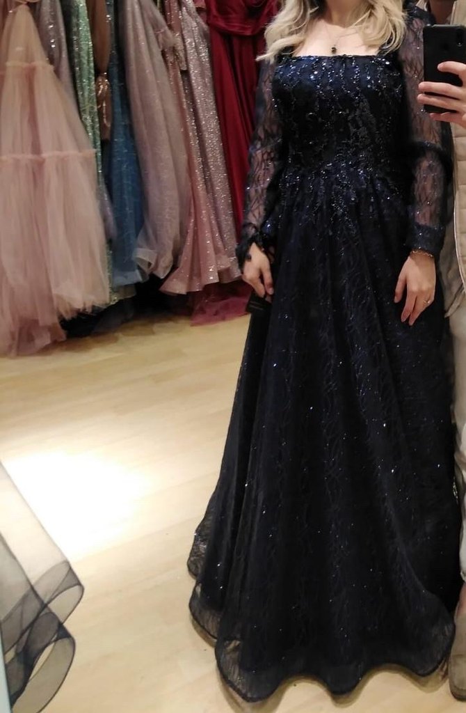 Drapeli Siyah Uzun Gotik Abiye Elbise - Görsel 2