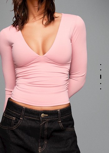 Büzgülü uzun kollu v yaka bluz - Görsel 3