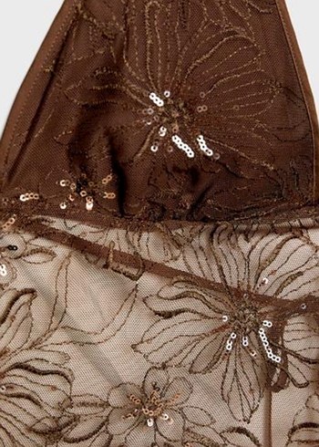 Parlak işlemeli halter yaka bluz - Görsel 7