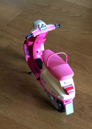 Vinx Blooms Vespa - Görsel 4