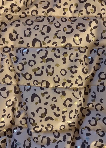 LCW Kids Leopard Baskılı Kapüşonlu Mont - Görsel 5