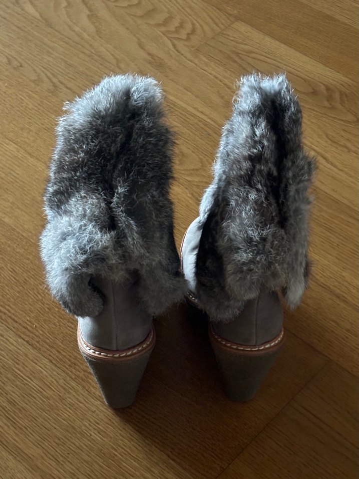 Ash Vizon Rengi Süet Dolgu Topuklu Bot 39 - Görsel 3