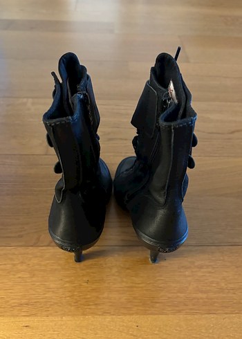 Ash Siyah Deri Topuklu Bot 38 - Görsel 4