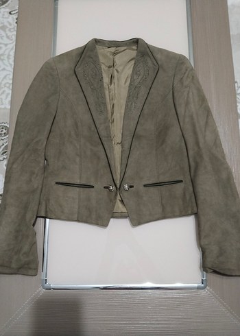 Düğmeli Nakışlı Süet Bej Kadın Blazer