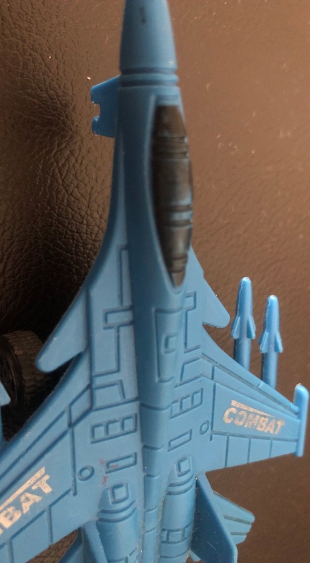 Renkli Plastik Uçak Oyuncak Seti - Görsel 5