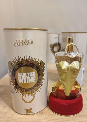 Jean Paul Gaultier Gaultier Divine Kadın Parfümü