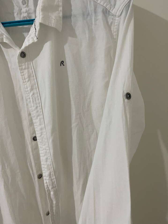 Düğmeli Beyaz Uzun Kollu Keten Gömlek - Görsel 4