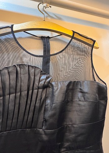 Siyah Straplez Piliseli Midi Elbise - Görsel 2