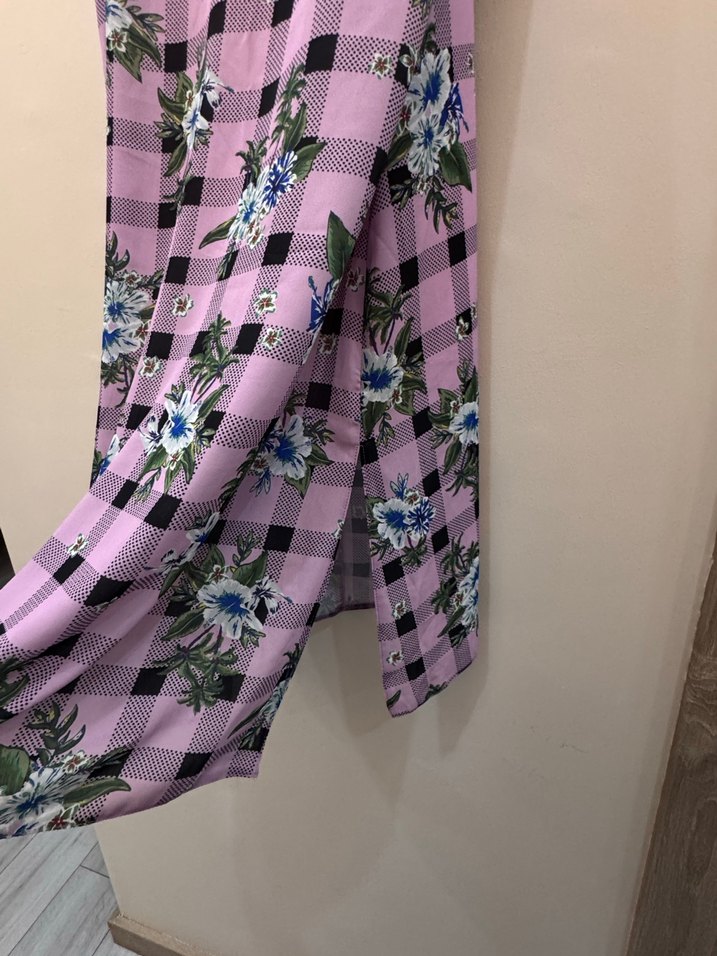 Pembe Çiçekli İnce Askılı Uzun Elbise - Görsel 2