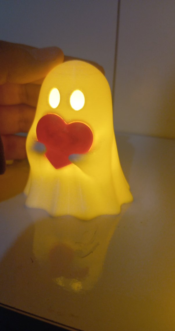 Sarı Işıklı Sevimli Hayalet Figürleri - Görsel 2