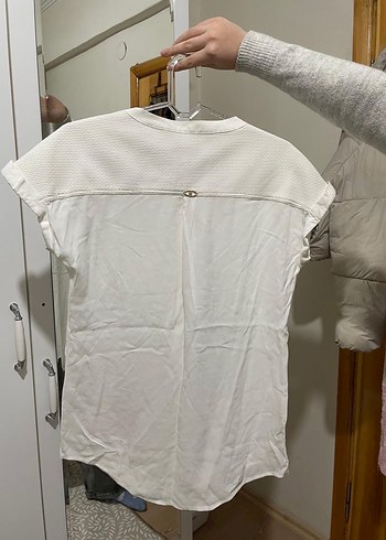 Düğmeli Beyaz Kadın Gömlek - Görsel 2