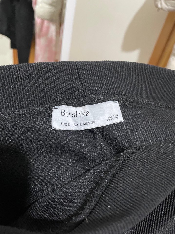 Siyah Kadın Yırtmaçlı İspanyol Paça Pantolon - Görsel 4