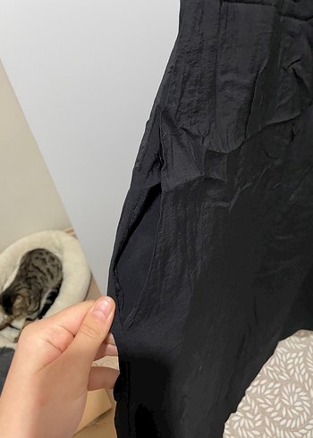 Siyah V Yaka Uzun Keten Elbise - Görsel 2