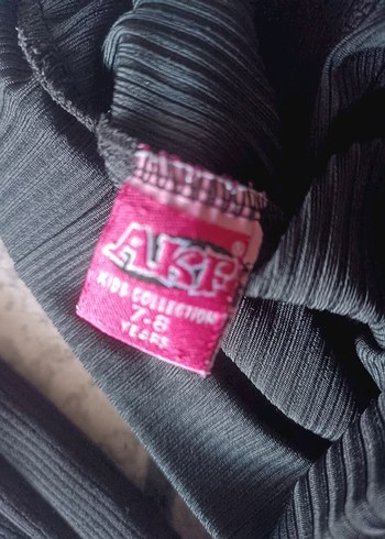 7 Yaş Beden Kız Çocuk Siyah Pilili İnce Fit Pantolon