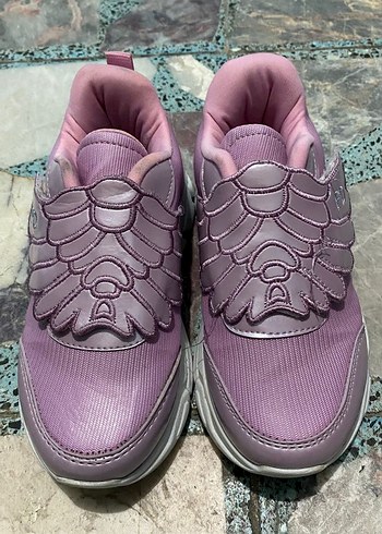 Mor kelebek Desenli Kız Sneakers
