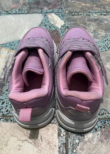31 Beden Mor kelebek Desenli Kız Sneakers