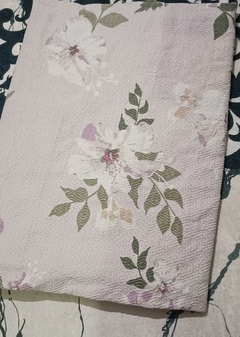 Pastel Gri Çiçek Desenli pike - Görsel 2