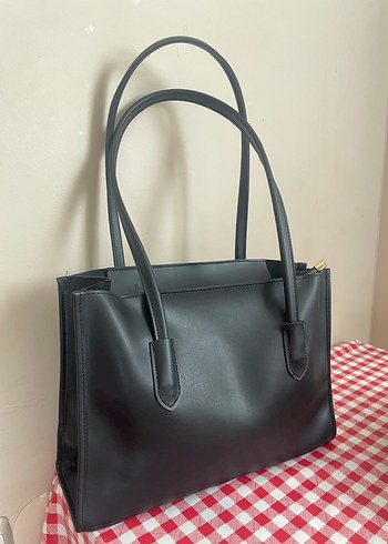 Klasik Siyah Deri Kadın Çanta - Görsel 3