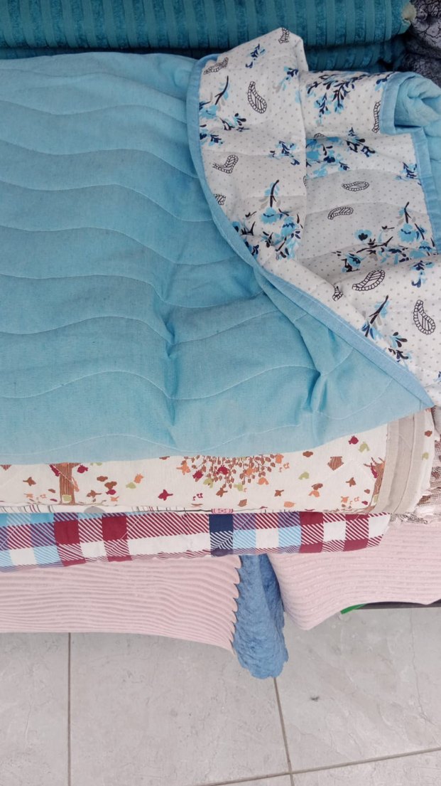 Çok Renkli Baskılı yatak örtüsü, pike - Görsel 2