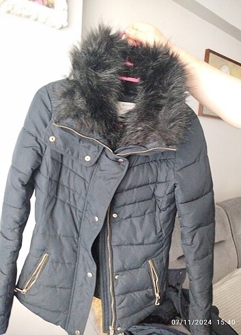 Bershka mont