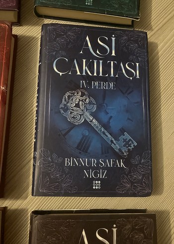Beden Renk Asi Çakıtası 6 Cilt Roman Seti - Binnur Şafak