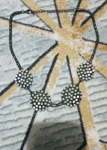 Gri Boncuklu Uzun Kadın Kolye - Görsel 3