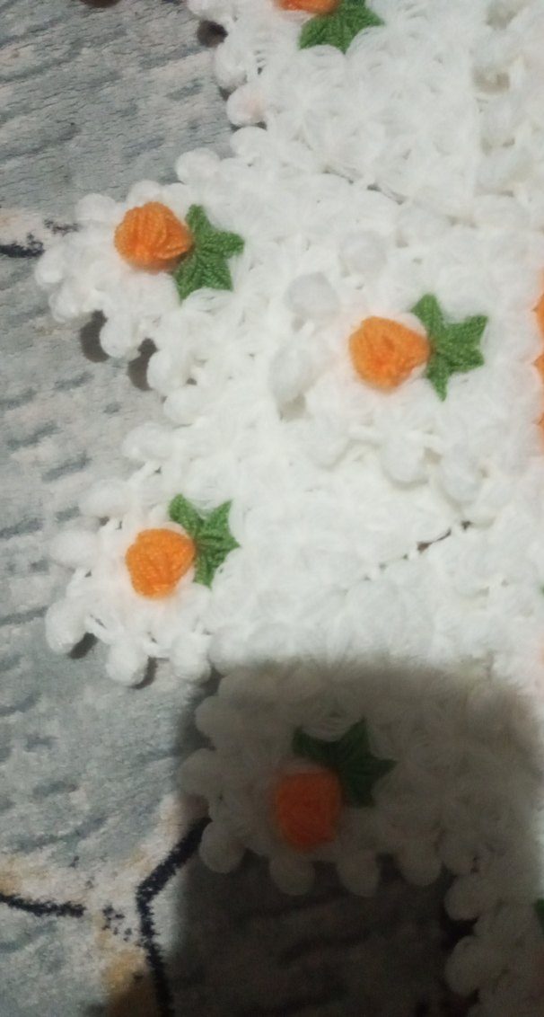 El Yapımı Turuncu-Beyaz Çiçekli Örgü Set - Görsel 5