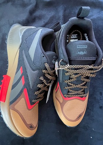 Kahverengi Spor Ayakkabı Bağcıkları Reebok - Görsel 2