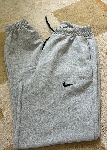 Gri Nike Kadın Rahat Kesim Eşofman Altı