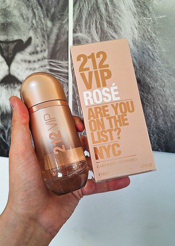 212 VIP Rosé Kadın Parfümü 60 ml