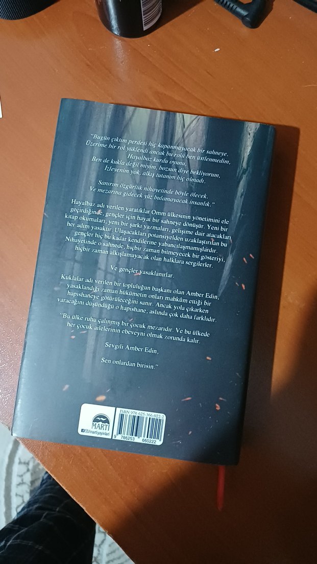 İpi Kopuk Kuklalar - Almina Taner - Görsel 2