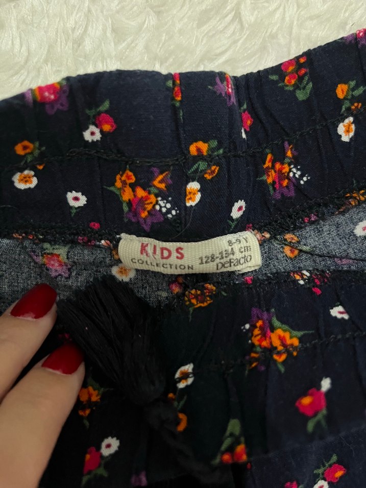 Çiçek Desenli Çocuk Mini Şort - Görsel 2