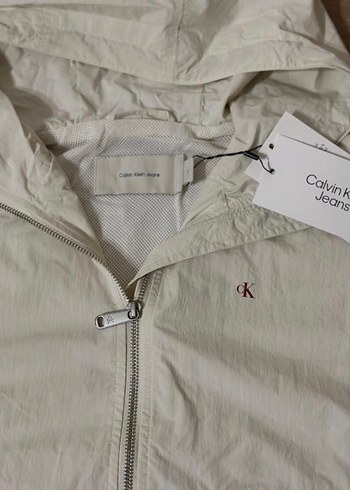 Calvin Klein Kadın Beyaz Keten Kapüşonlu yagmurluk - Görsel 6