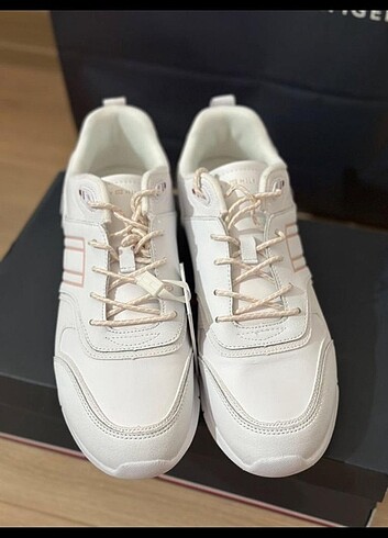 41 Beden beyaz Renk Tommy hilfiger kadın spor ayakkabı 