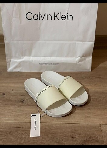 Calvin klein kadın terlik 