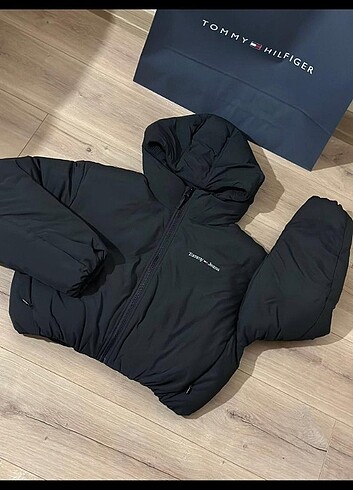 Tommy Hilfiger Tommy hilfiger kadın crop kaztuyu mont