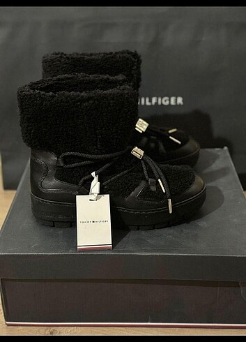 37 Beden siyah Renk Tommy hilfiger kadın bot