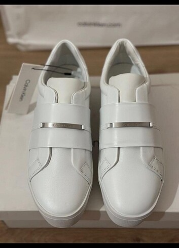 39 Beden beyaz Renk Calvin klein kadın spor ayakkabı