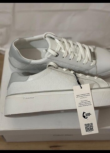 40 Beden Calvin klein kadın spor ayakkabı