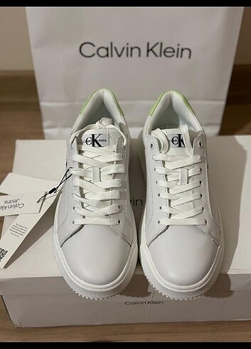 40 Beden Calvin klein erkek spor ayakkabı
