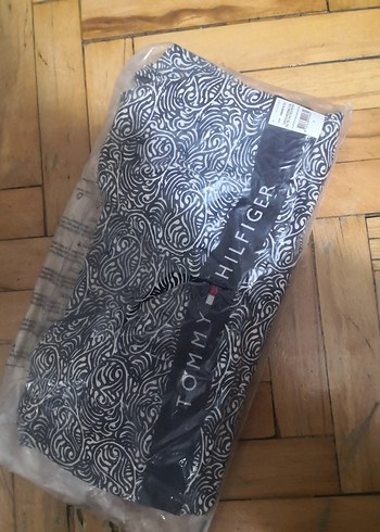 Tommy Hilfiger Bağlamalı Desenli Kadın Mayo - Görsel 4