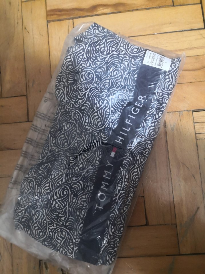 Tommy Hilfiger Bağlamalı Desenli Kadın Mayo - Görsel 4