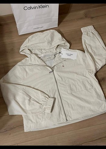 Calvin klein yağmurluk - Görsel 5