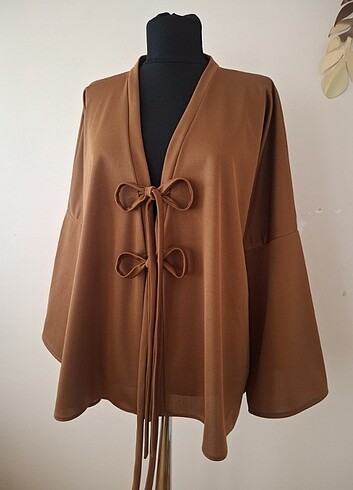 Bağcıklı kimono 