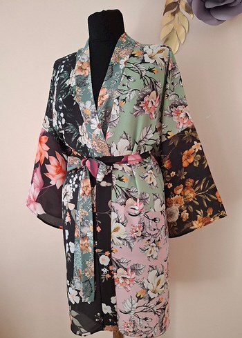 50 Beden Kimono